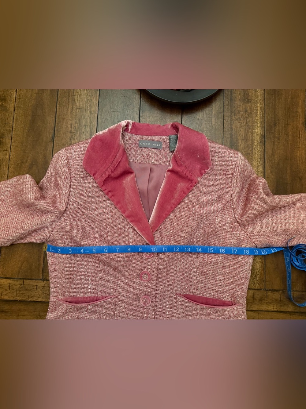 Kate Hill pink skirt suit - Picture 5 of 6